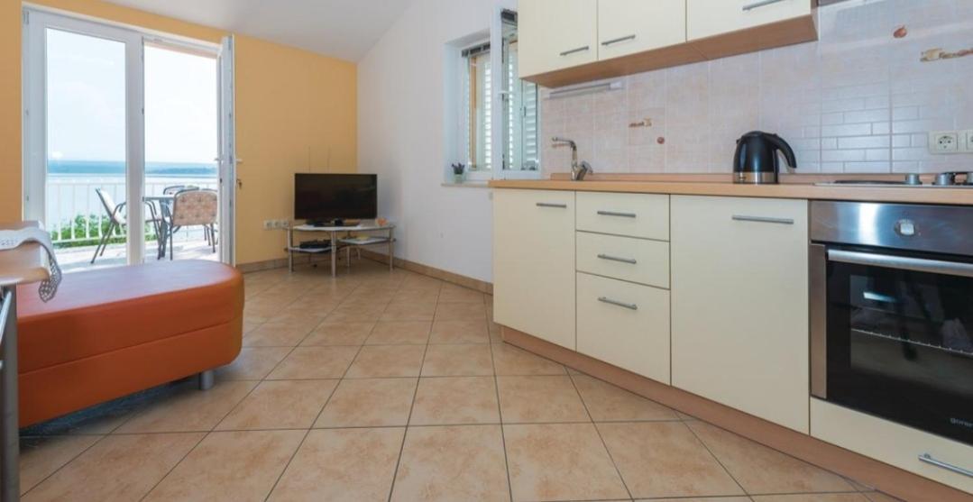 Apartment Petra Raslina Zewnętrze zdjęcie