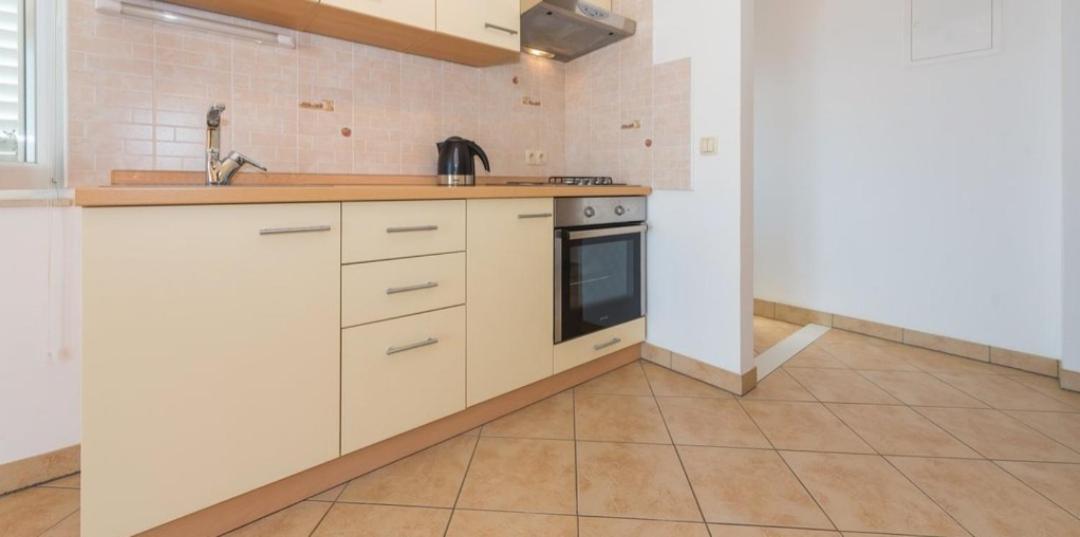 Apartment Petra Raslina Zewnętrze zdjęcie